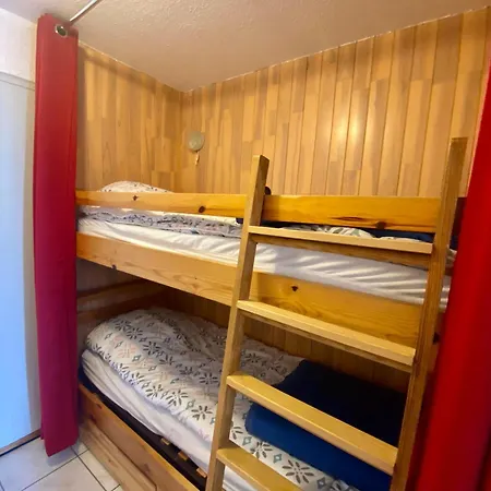Avec Terrasse Et Parking - 4 Pers, Les - Fr-1-758-31 *